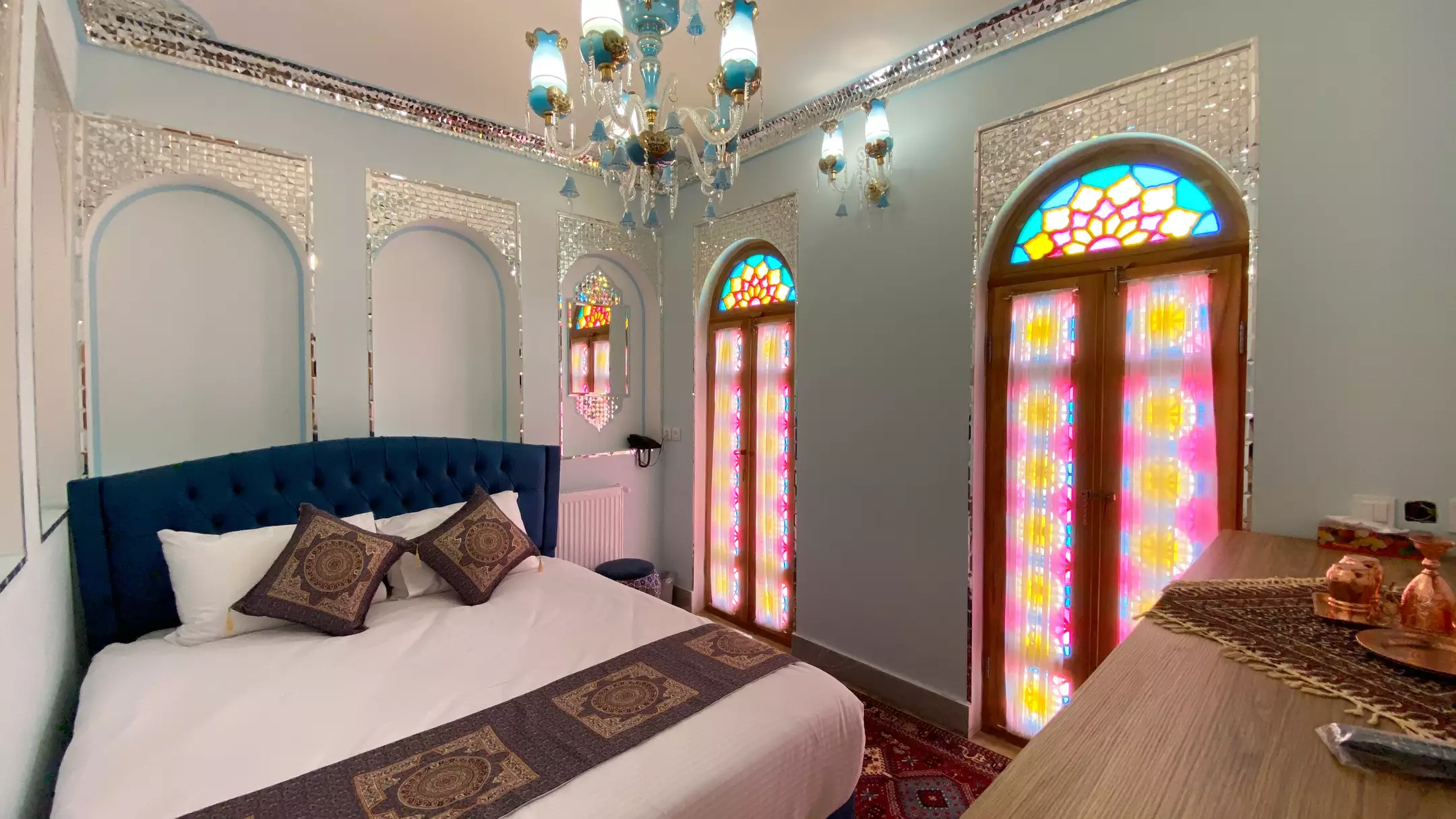 Alibaba https://cdn.alibaba.ir/ostorage/hotel-accommodation-images/682084c619aa61e2a799b675_دبل سینا.webp